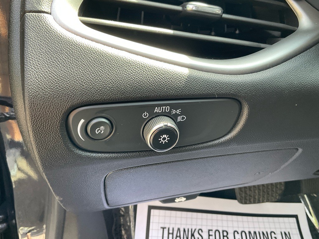 2023 Chevrolet Malibu Image 40