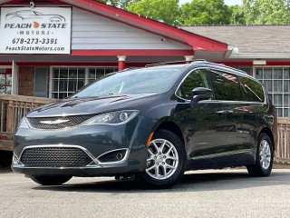 Image for 2020 Chrysler Pacifica Touring L ID: 7358183