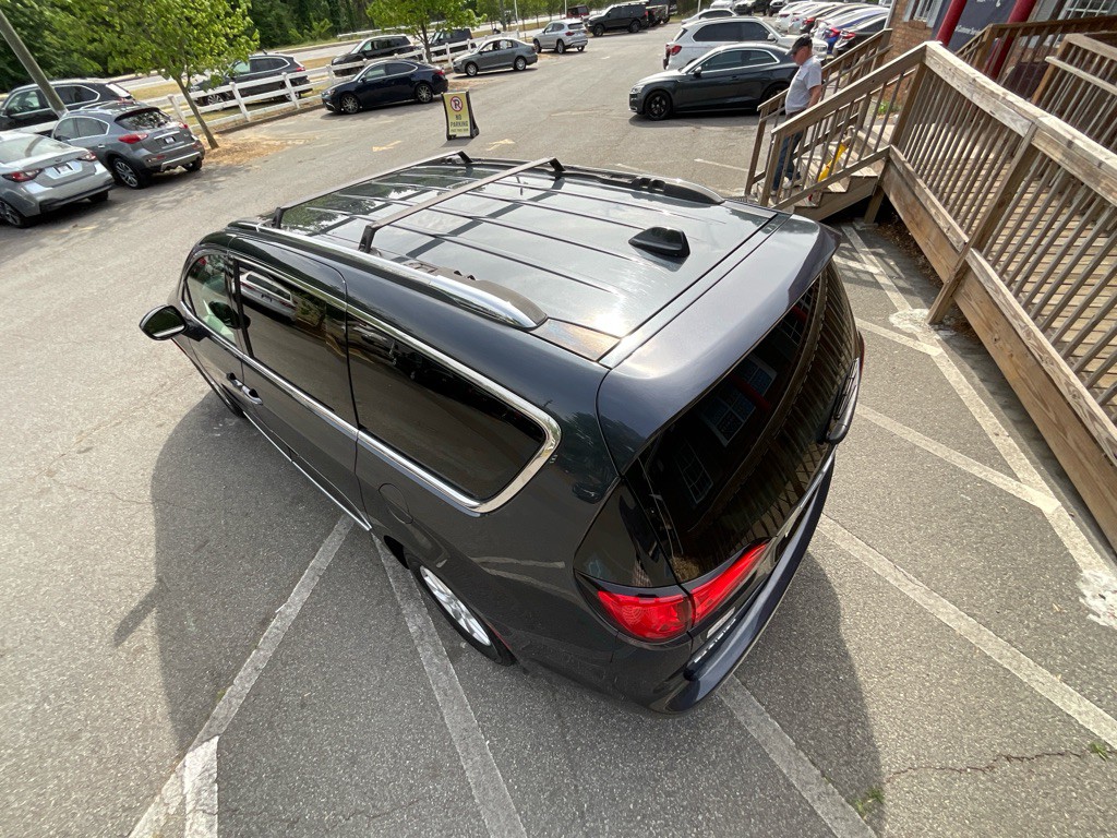 2020 Chrysler Pacifica Image 10