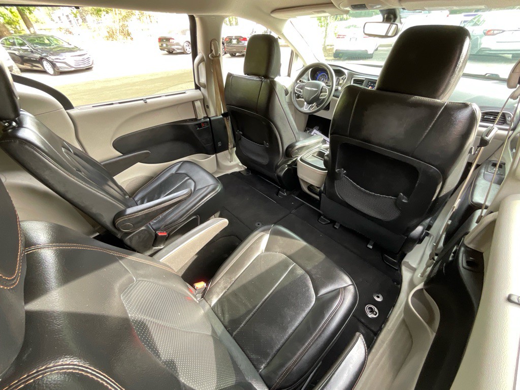 2020 Chrysler Pacifica Image 30