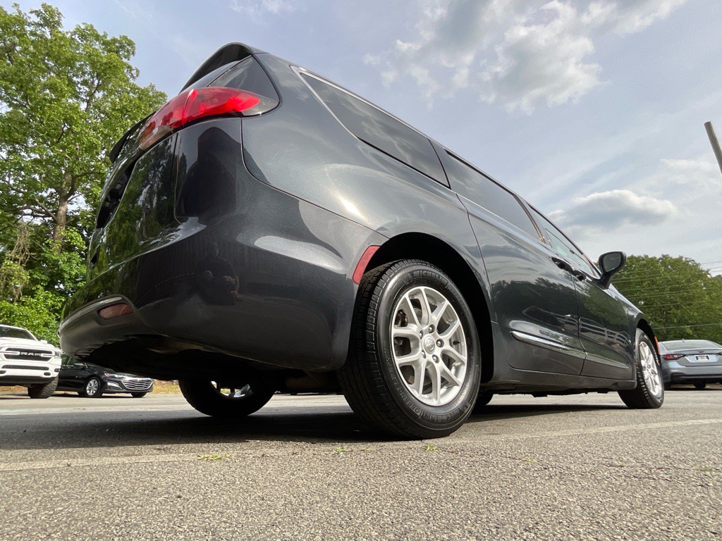 2020 Chrysler Pacifica Image 44