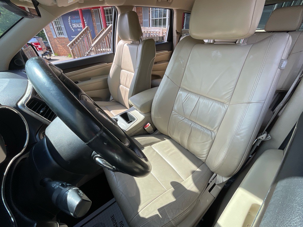 2014 Jeep Grand Cherokee Image 16