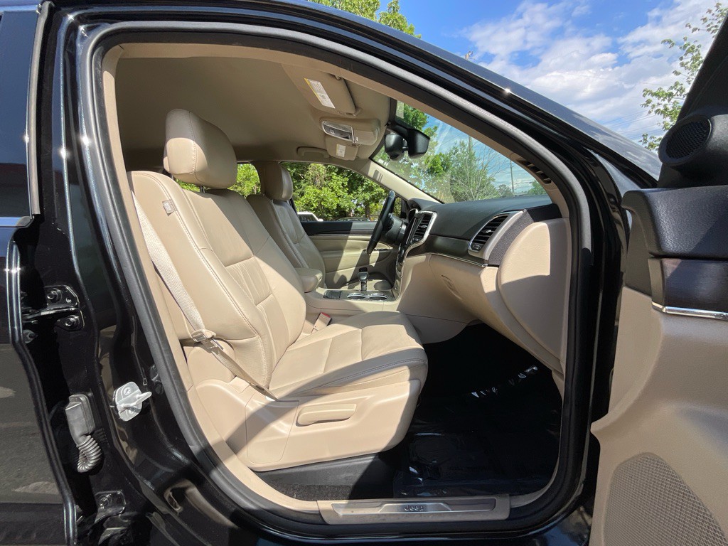 2014 Jeep Grand Cherokee Image 17