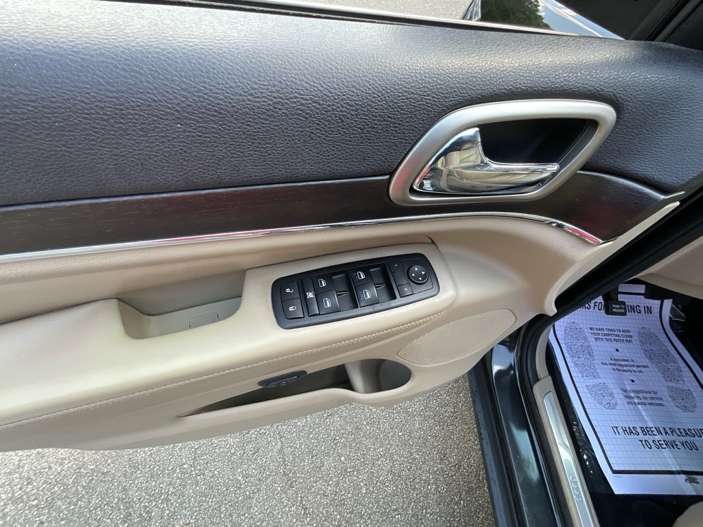 2014 Jeep Grand Cherokee Image 42