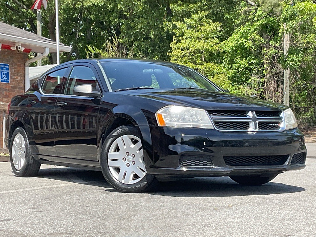 2013 Dodge Avenger Image 3