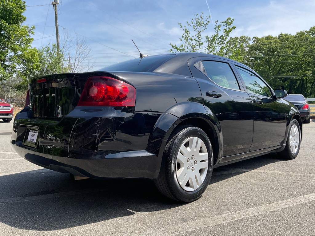 2013 Dodge Avenger Image 5