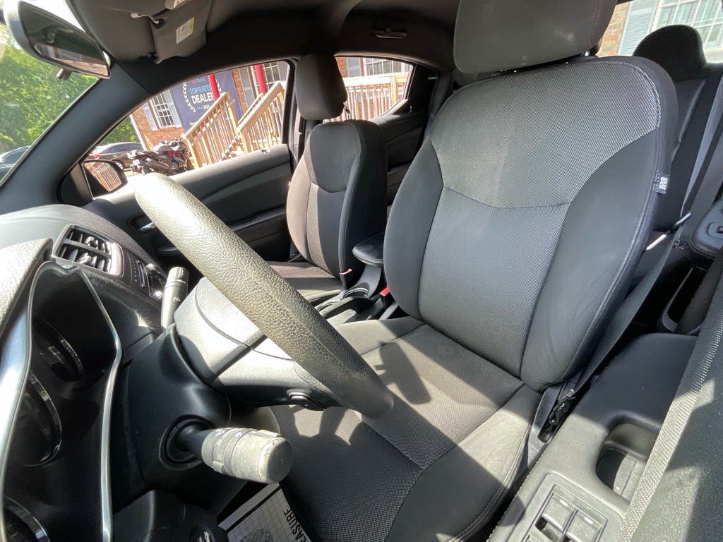 2013 Dodge Avenger Image 15