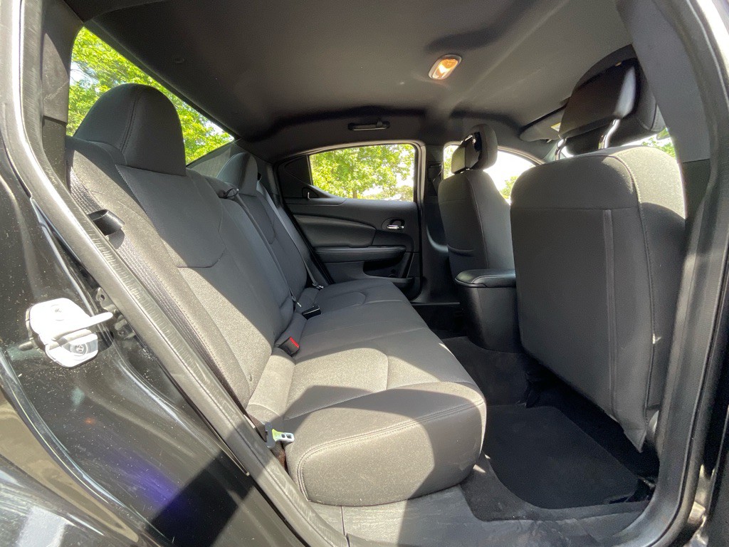 2013 Dodge Avenger Image 28
