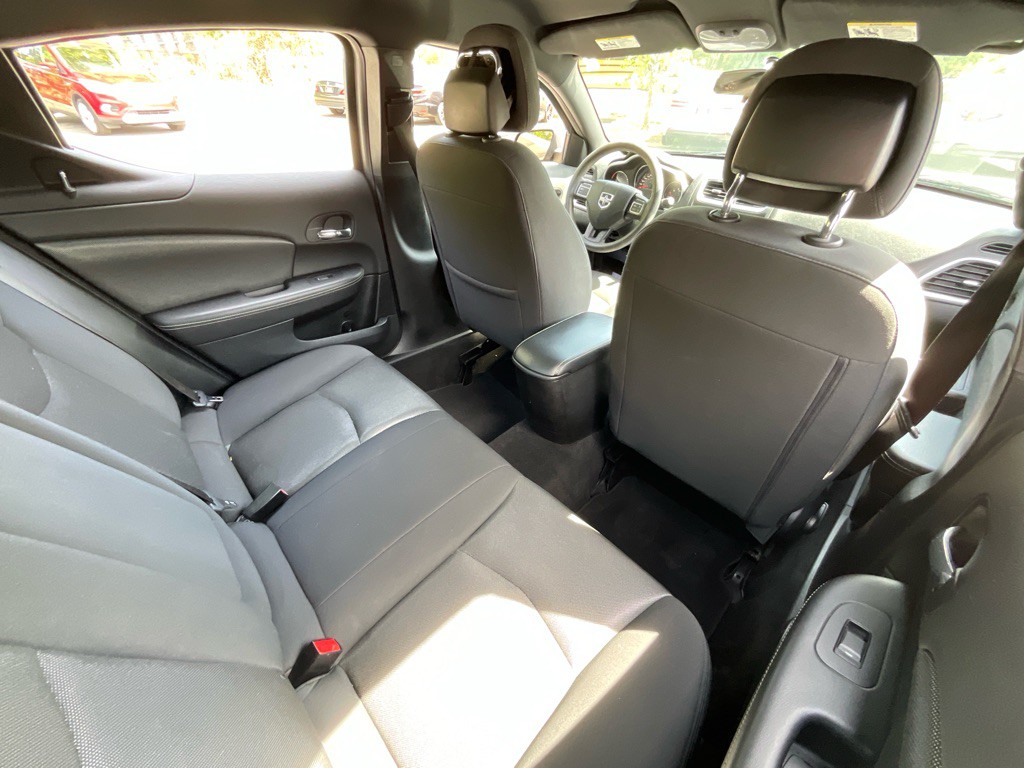 2013 Dodge Avenger Image 29