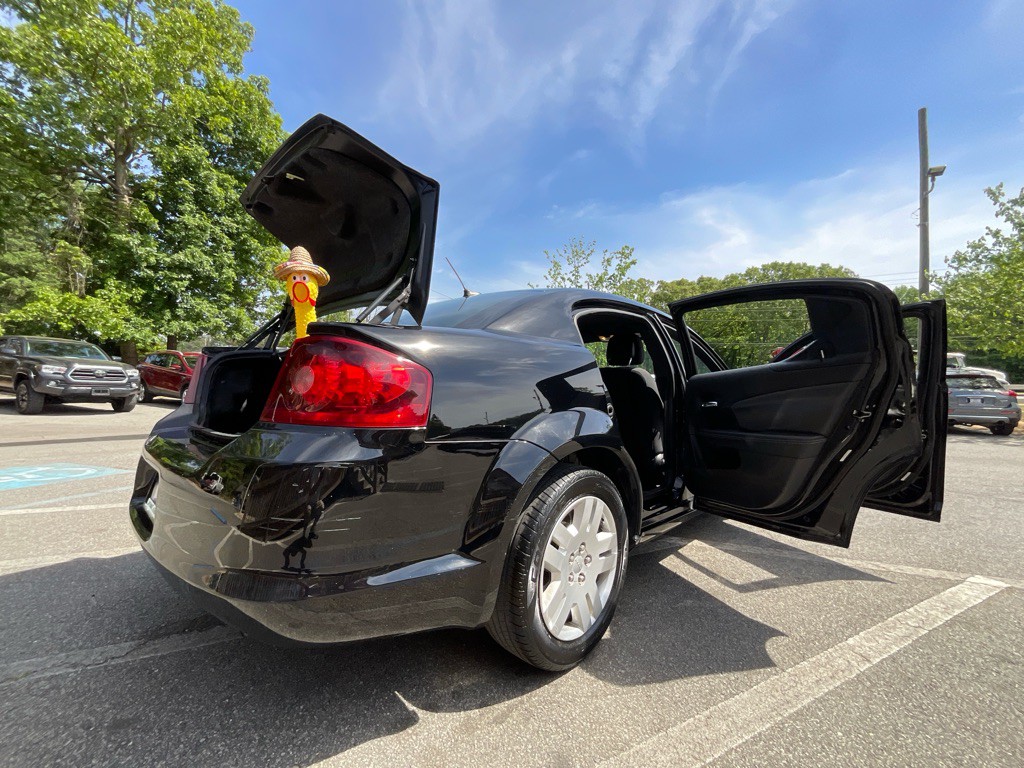 2013 Dodge Avenger Image 32
