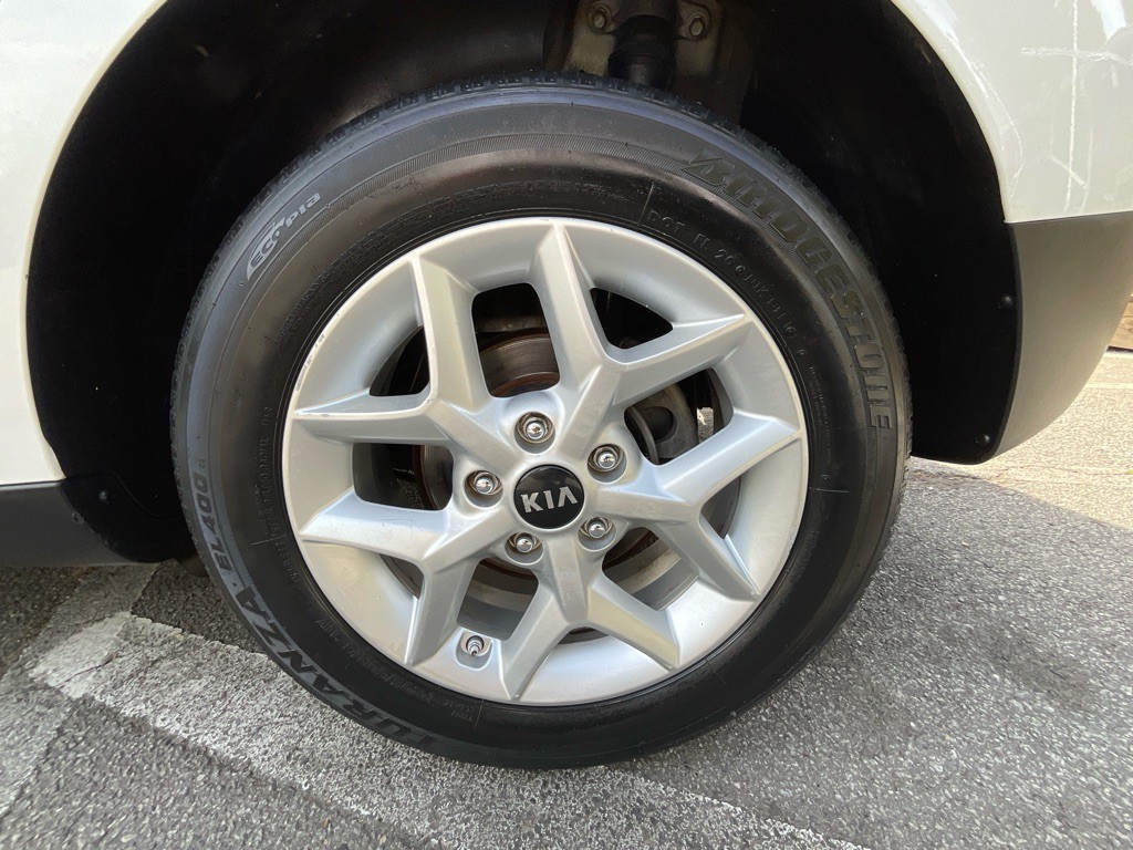 2020 Kia Soul Image 13