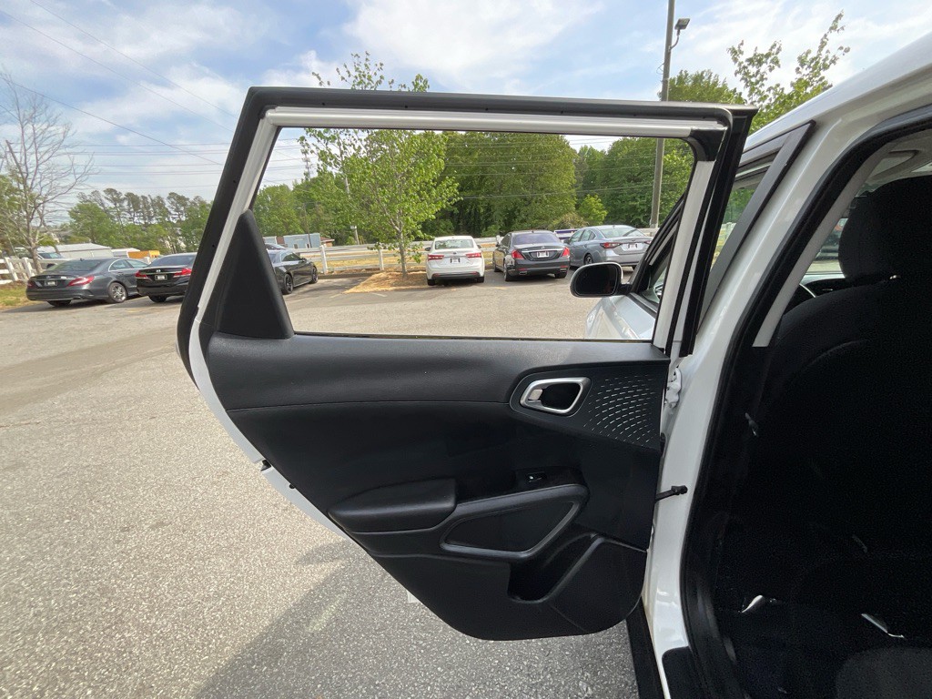 2020 Kia Soul Image 41