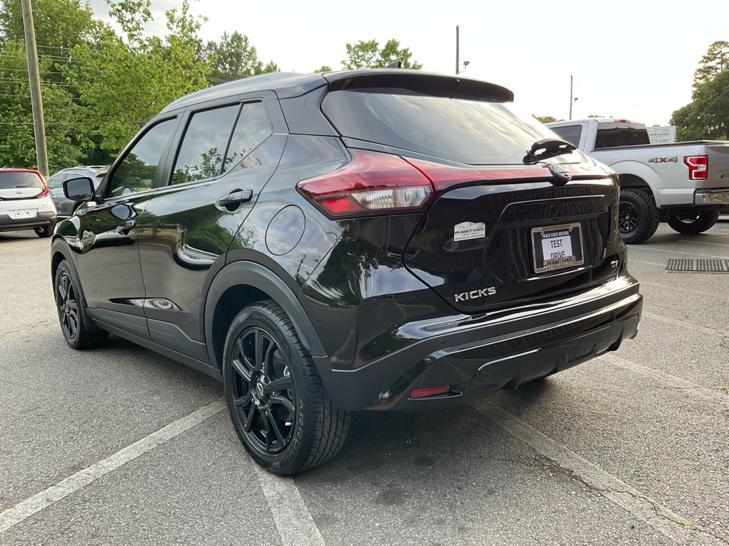2023 Nissan Kicks Image 7