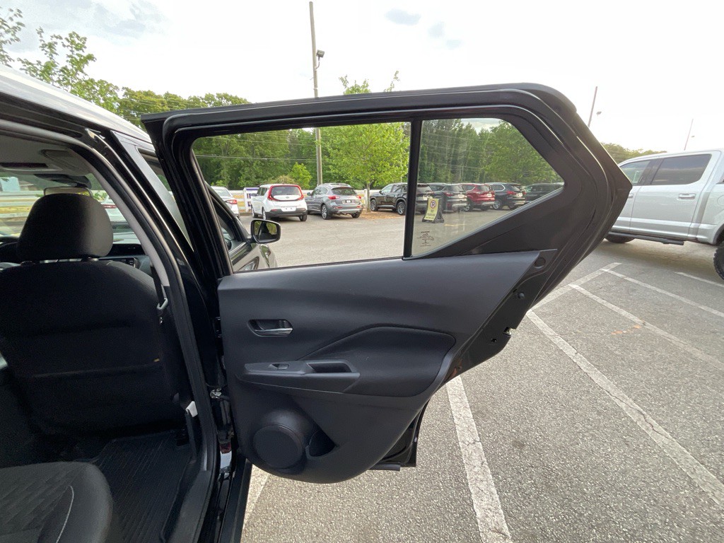 2023 Nissan Kicks Image 41