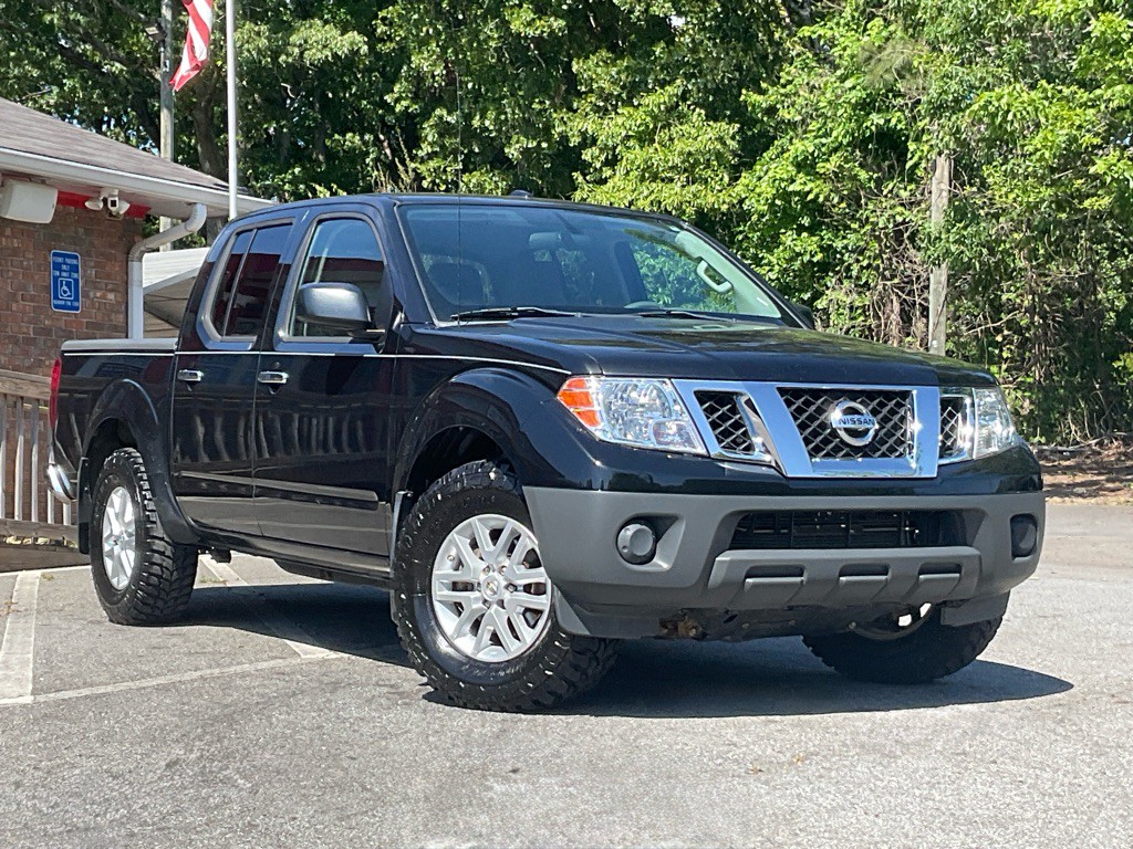 2017 Nissan Frontier Image 3