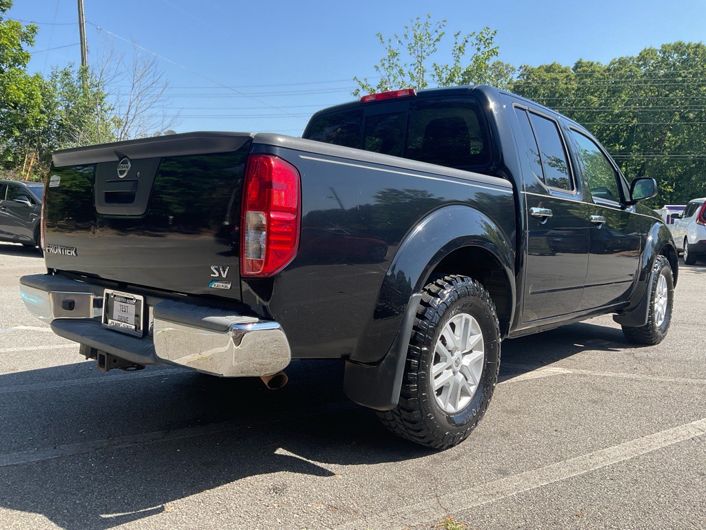 2017 Nissan Frontier Image 5