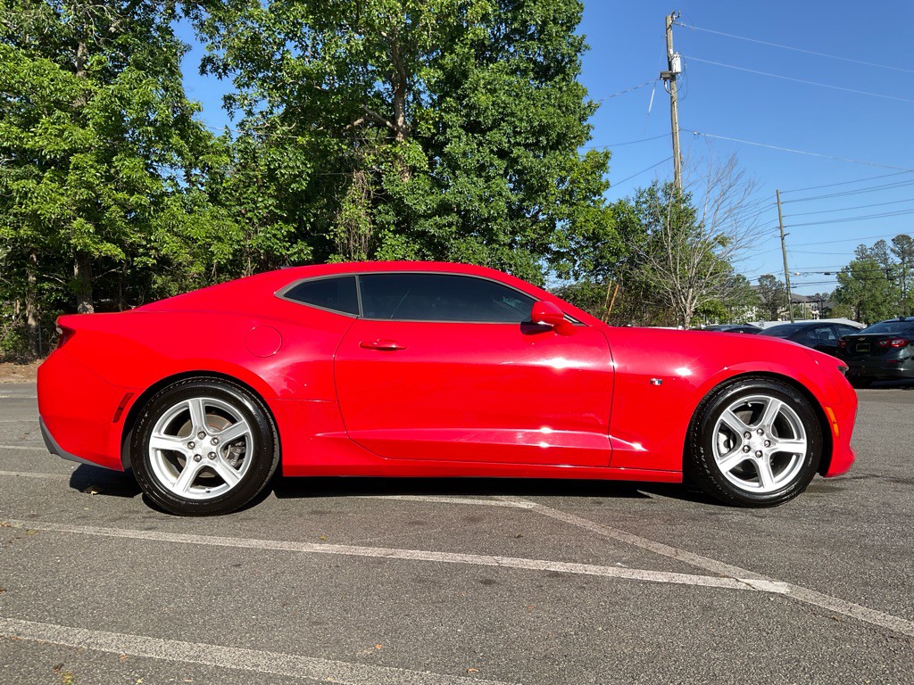 2016 Chevrolet Camaro Image 4