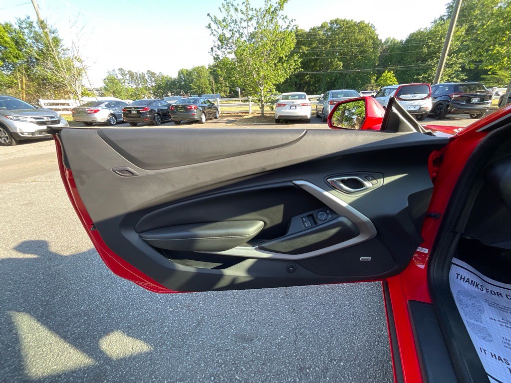 2016 Chevrolet Camaro Image 31