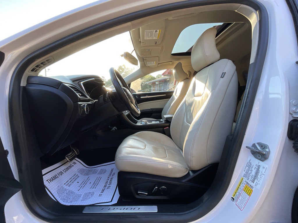 2017 Ford Fusion Image 13