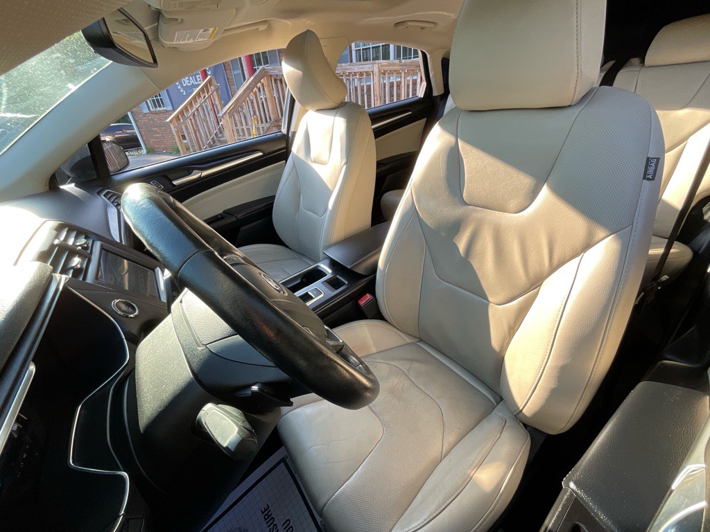 2017 Ford Fusion Image 15