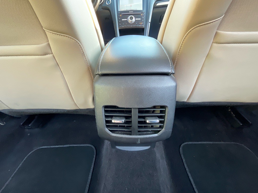 2017 Ford Fusion Image 35