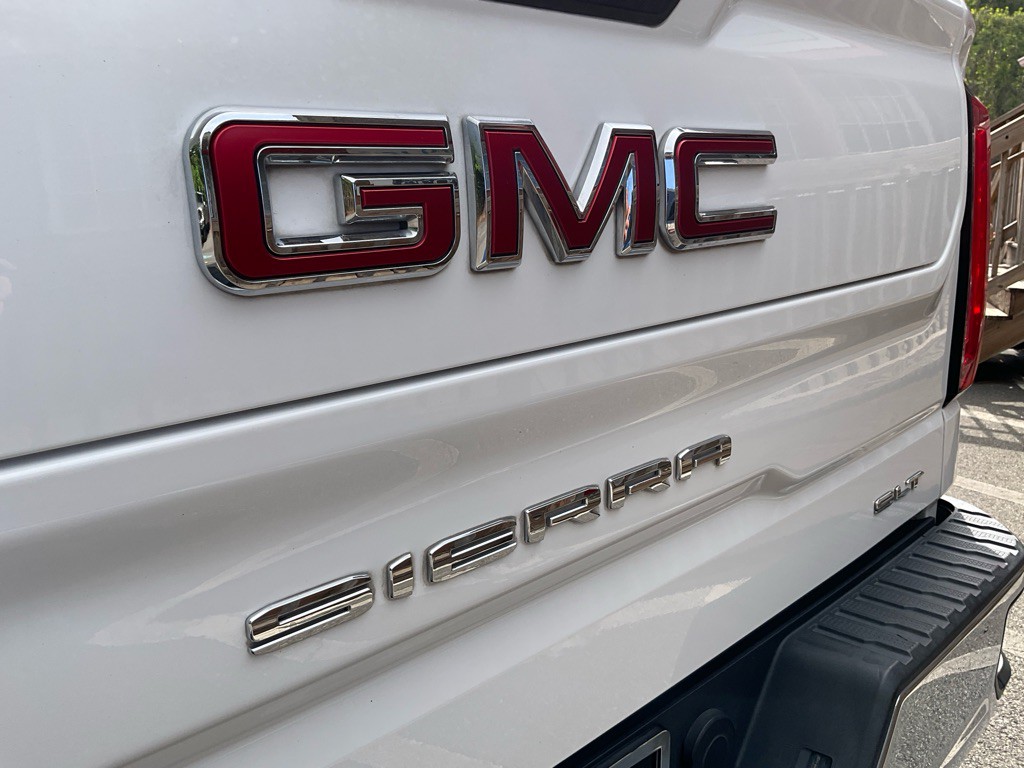 2020 GMC Sierra Image 9