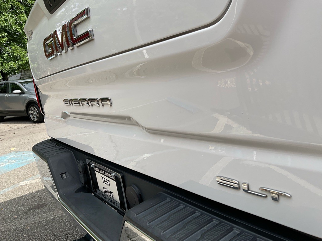 2020 GMC Sierra Image 10
