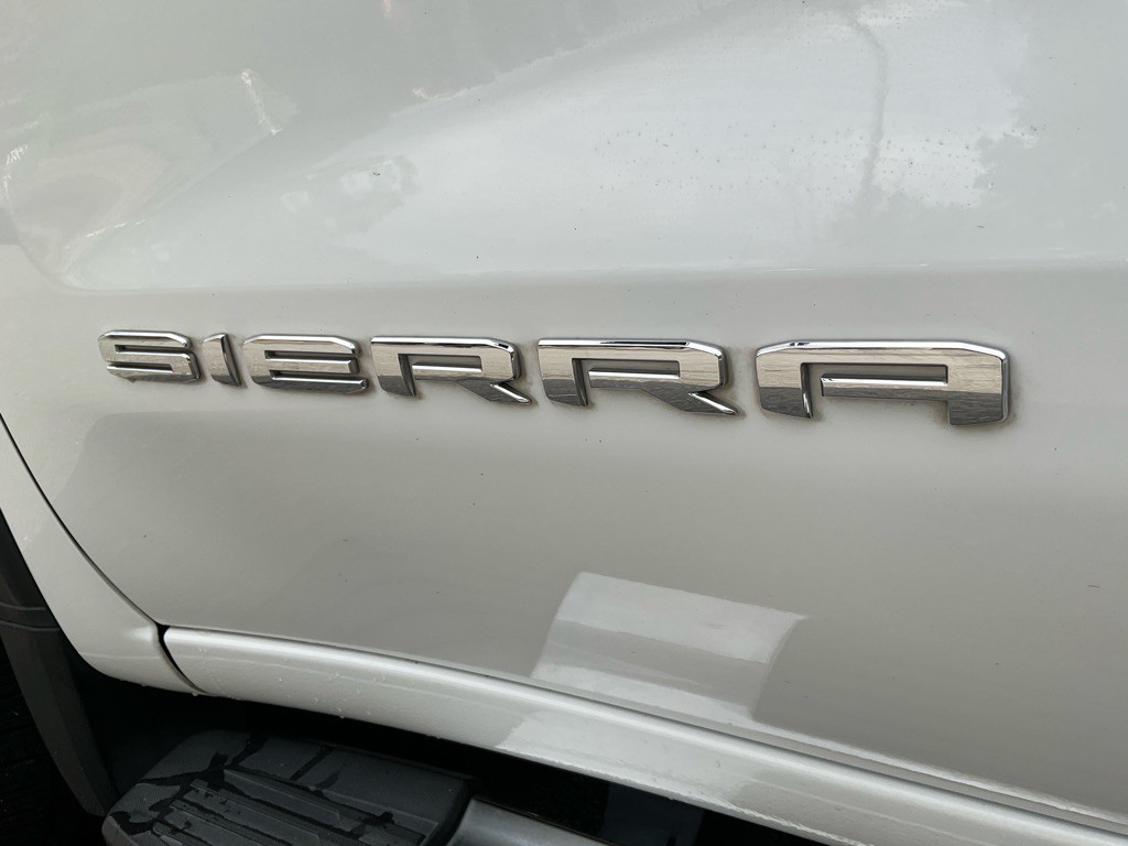 2020 GMC Sierra Image 12