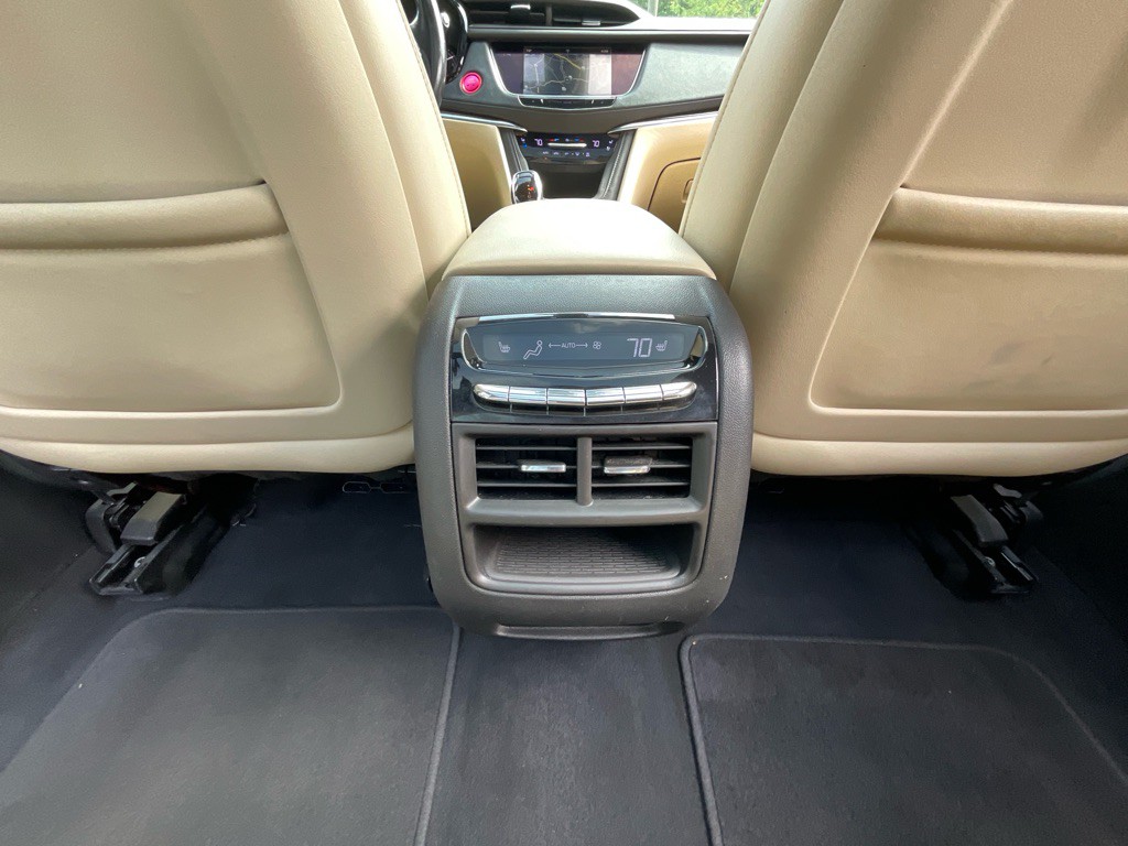 2018 Cadillac XT5 Image 36