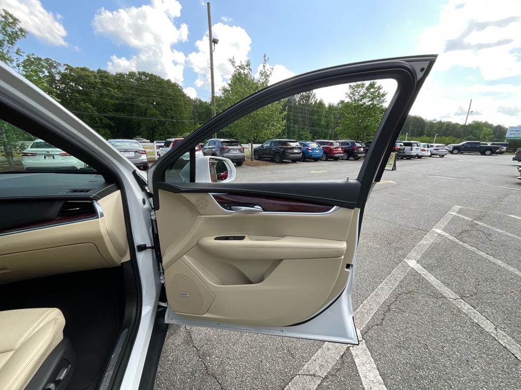 2018 Cadillac XT5 Image 46