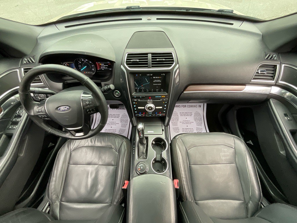 2017 Ford Explorer Image 21