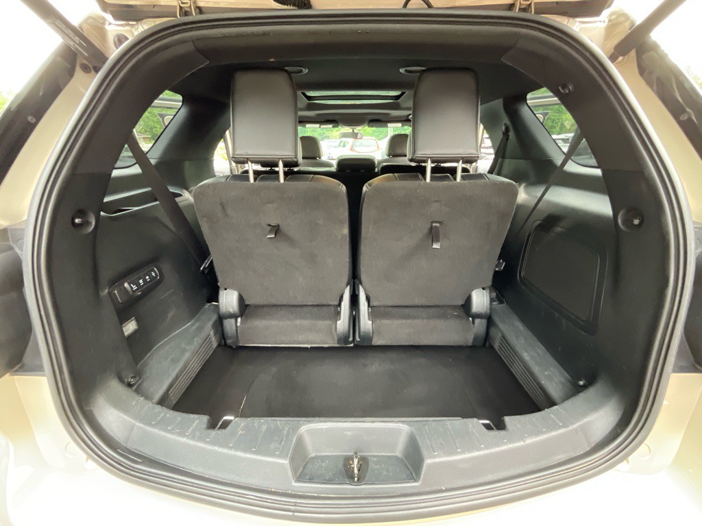 2017 Ford Explorer Image 39