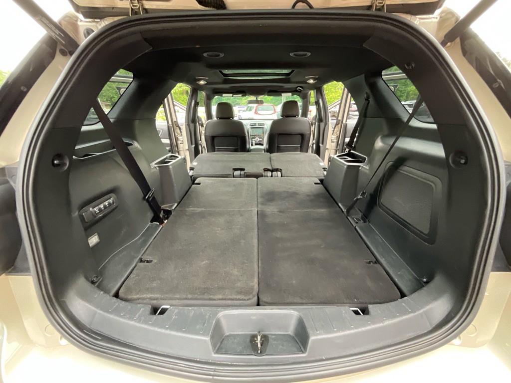 2017 Ford Explorer Image 41