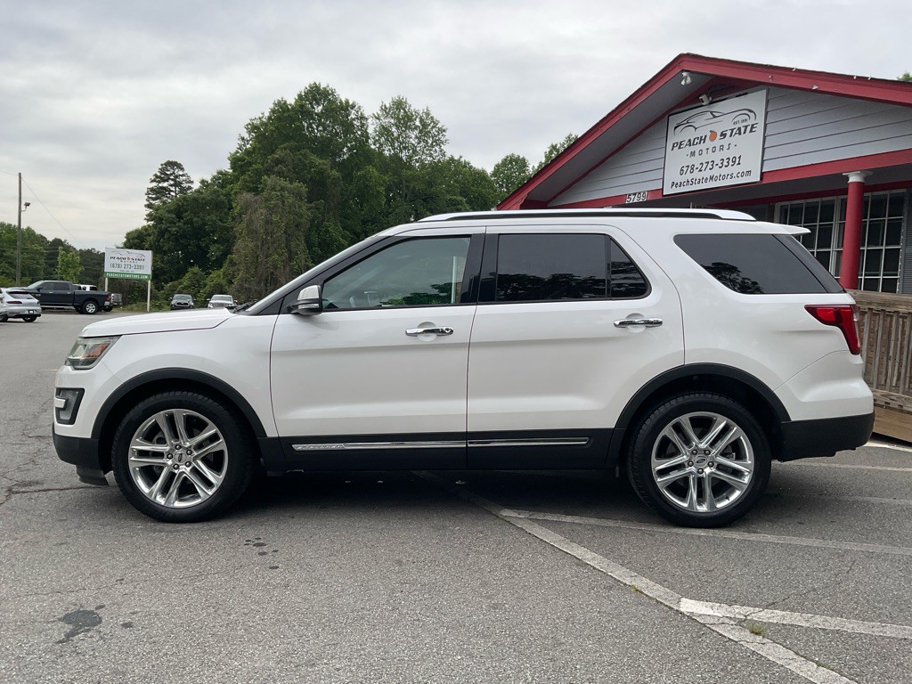 2017 Ford Explorer Image 8