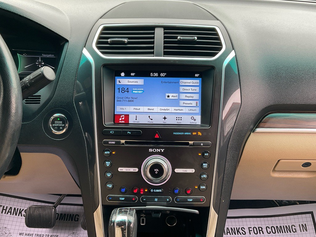 2017 Ford Explorer Image 22