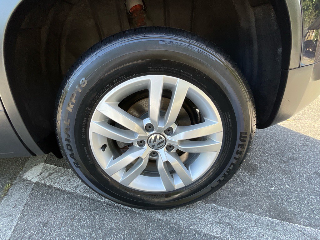 2016 Volkswagen Tiguan Image 12