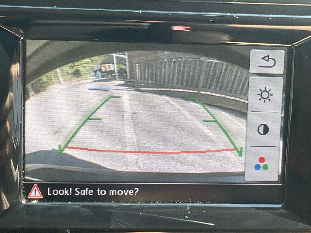 2016 Volkswagen Tiguan Image 24