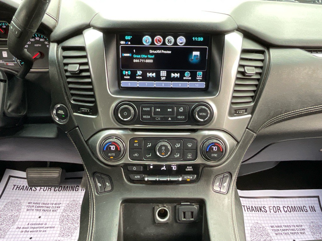 2017 Chevrolet Suburban Image 22