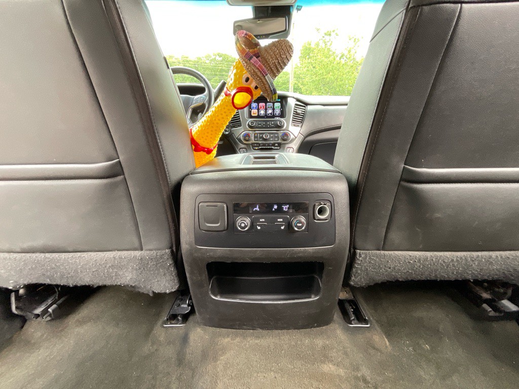 2017 Chevrolet Suburban Image 36