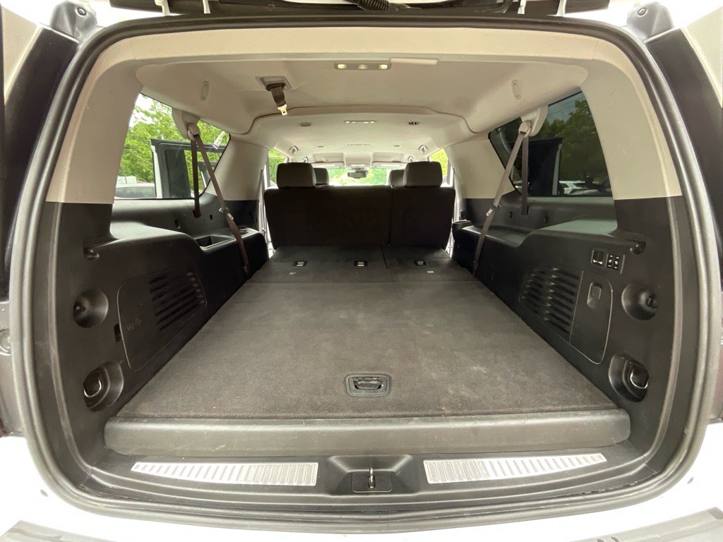 2017 Chevrolet Suburban Image 41