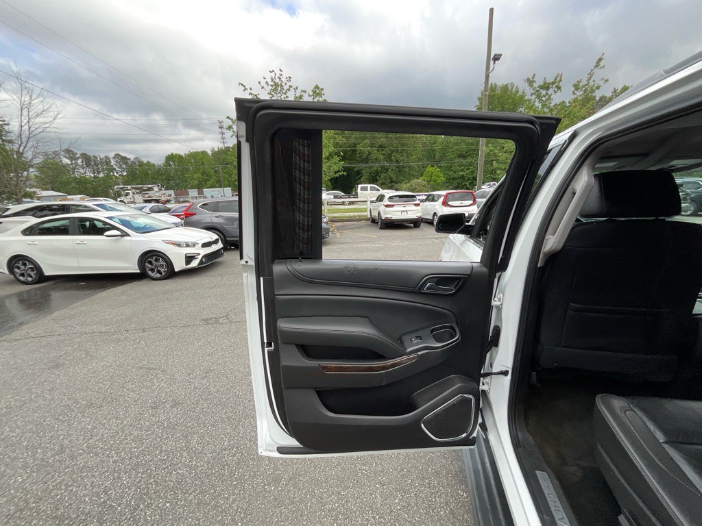 2017 Chevrolet Suburban Image 49