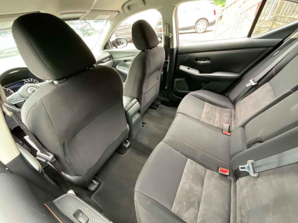 2020 Nissan Sentra Image 28