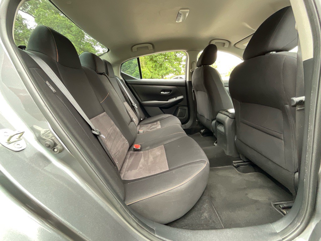 2020 Nissan Sentra Image 30