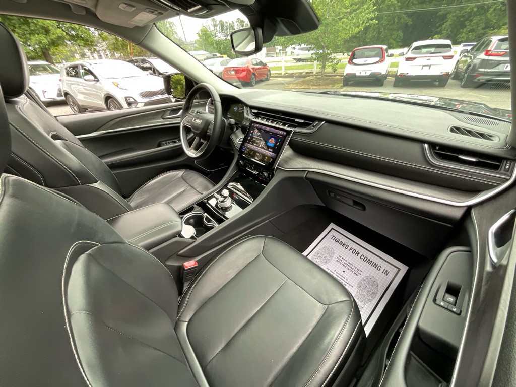2022 Jeep Grand Cherokee Image 19