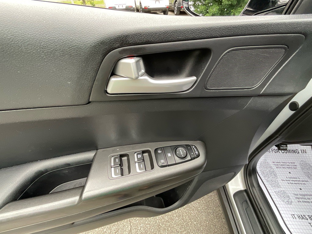 2022 Kia Sportage Image 41