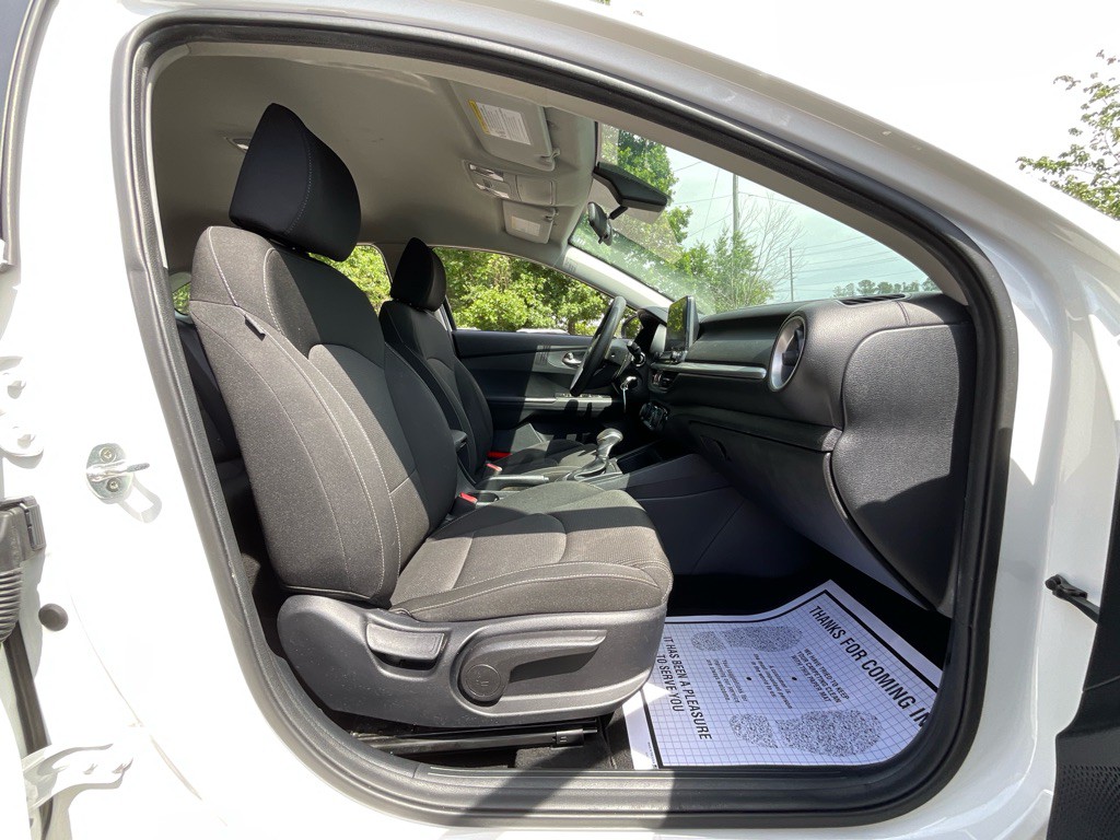 2019 Kia Forte Image 16