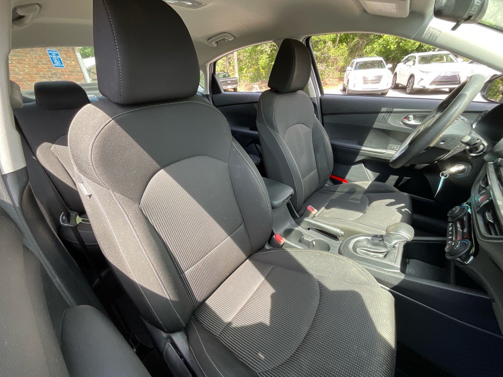 2019 Kia Forte Image 18