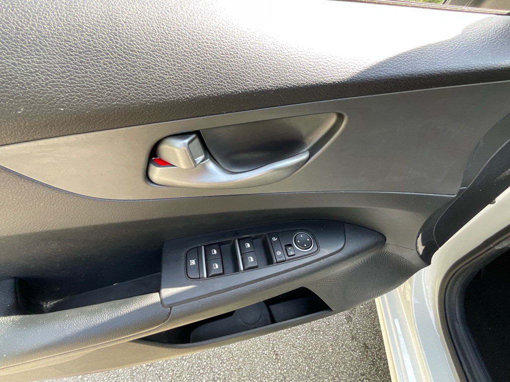 2019 Kia Forte Image 37