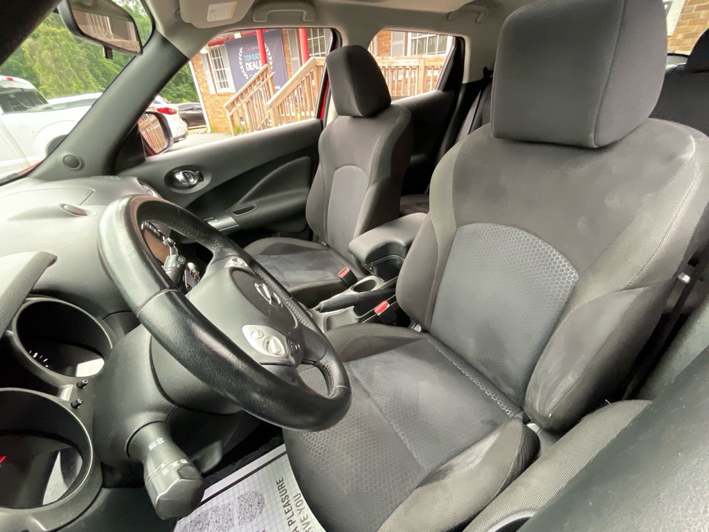 2015 Nissan Juke Image 16