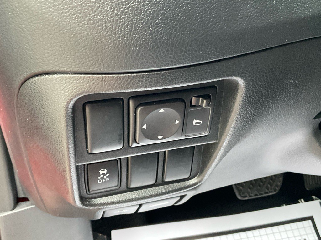 2015 Nissan Juke Image 40